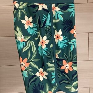 Old Navy Floral Men Shorts - Green and Orange